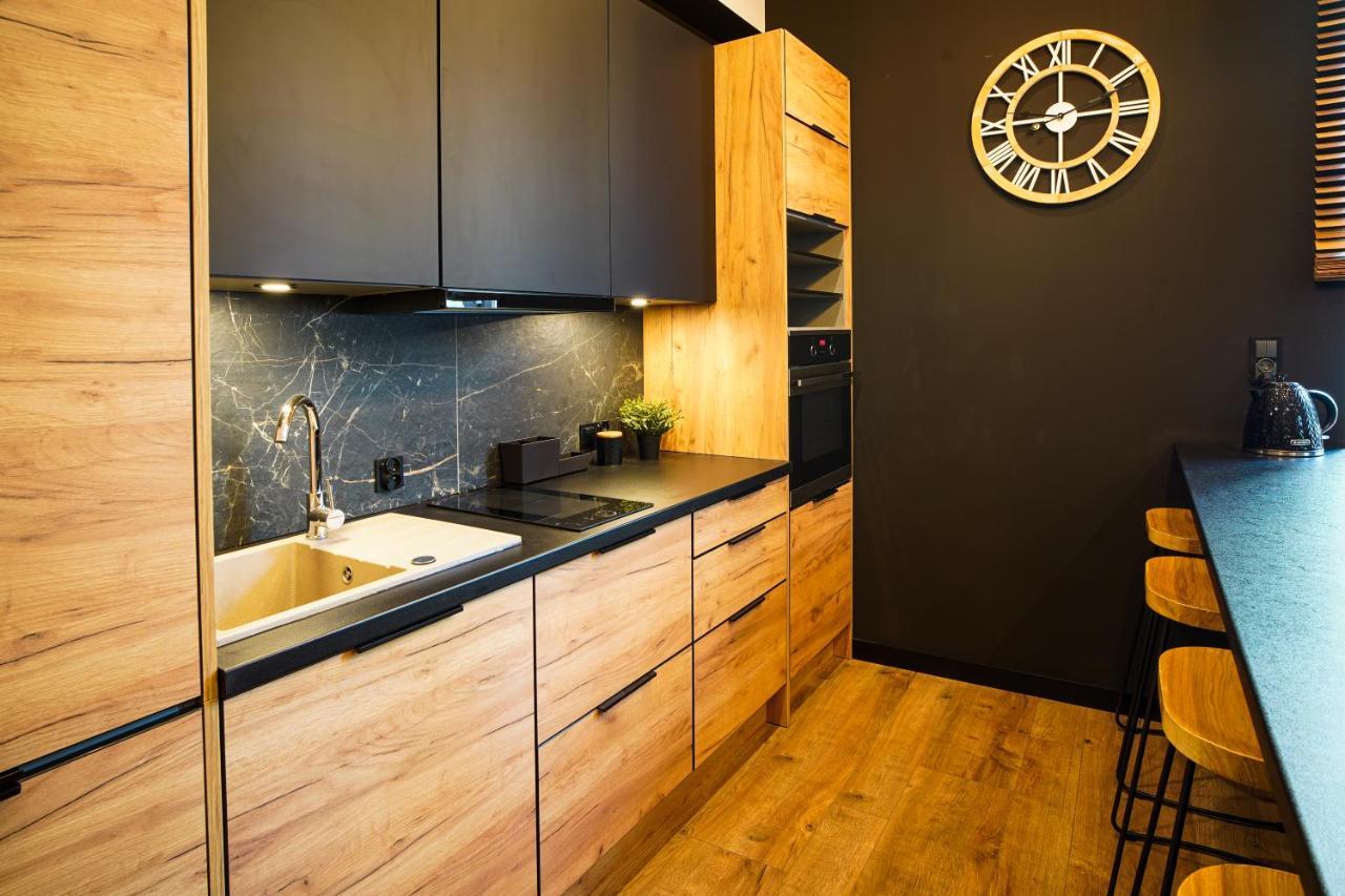Apartament Z Jacuzzi W Centrum Sanoka Dış mekan fotoğraf