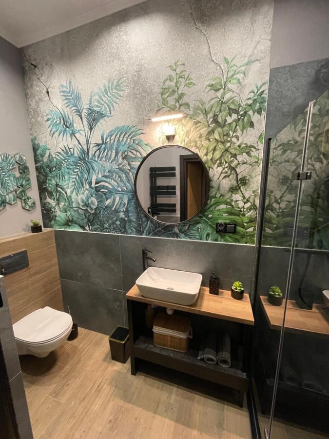 Apartament Z Jacuzzi W Centrum Sanoka Dış mekan fotoğraf